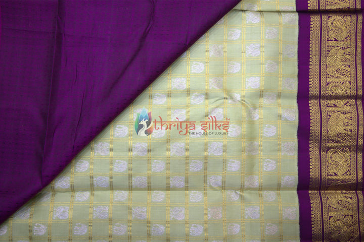 Pista Green with Dark Purple Border Pure Zari Kanchipuram Silk Saree - KTA0081 - VIew 2