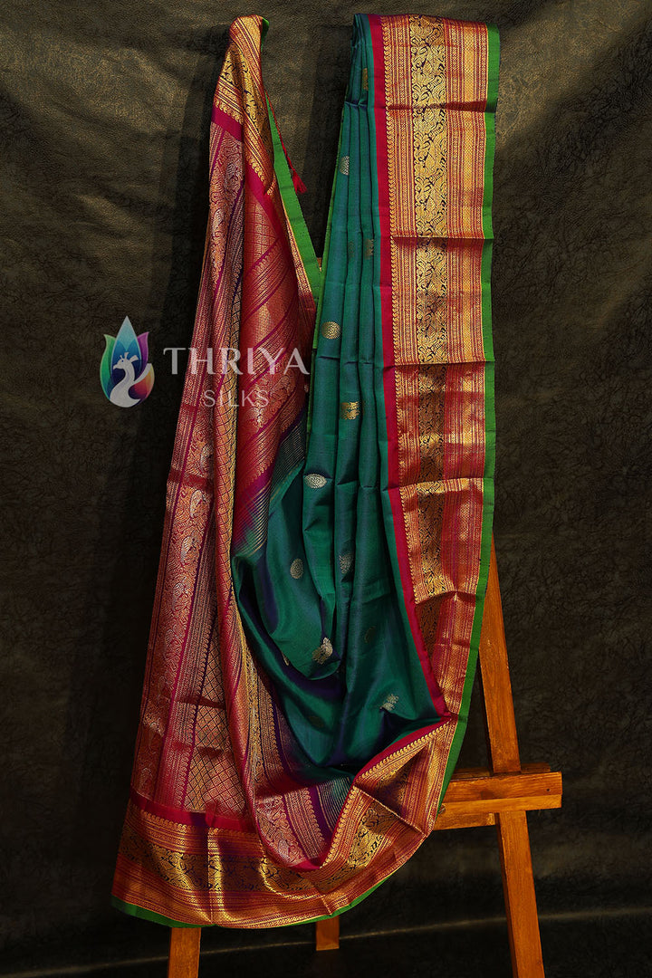 Peacock Green Gadwal Silk Dupatta - TSGA290437 - View 2