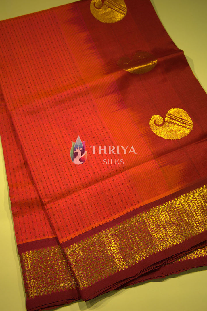 Silk Cotton Saree in Crimson Red and Maroon - TSCD050503 - View 2