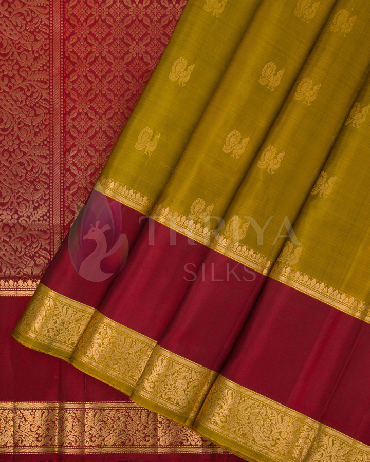 Golden And Maroon Soft Silk Saree - TSW190902