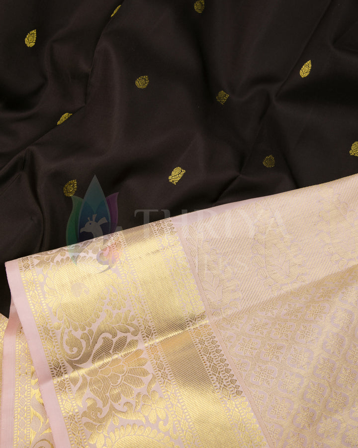 Black And Pastel Pink Kanchipuram Silk Saree - TSW300810