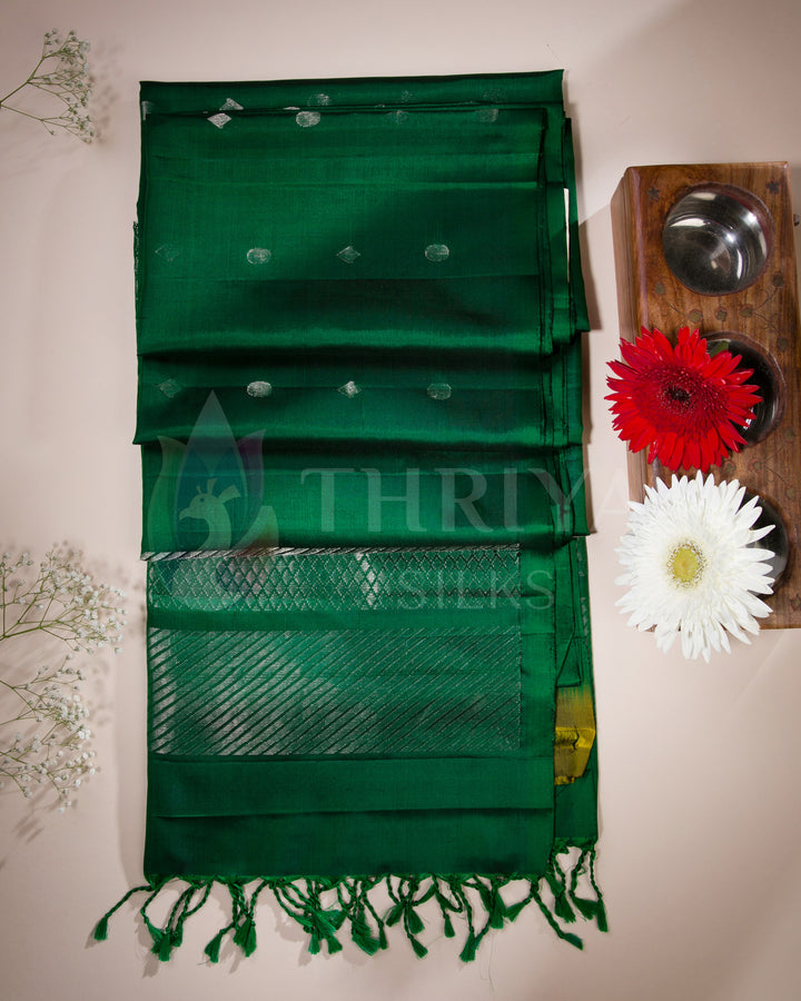 Green Soft Silk Saree - TSW081004