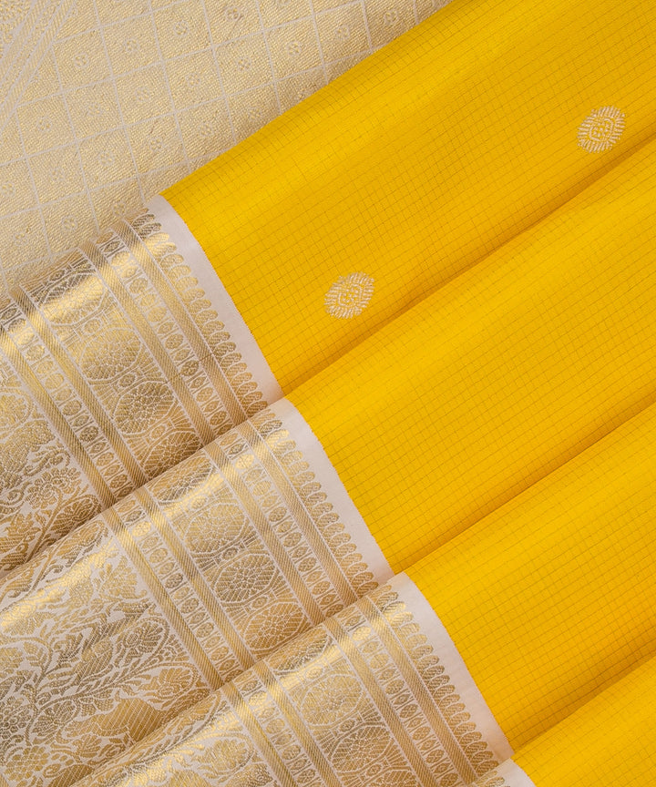 Yellow and Off-White Pure Zari Kanchipuram Silk Saree - TSW0806