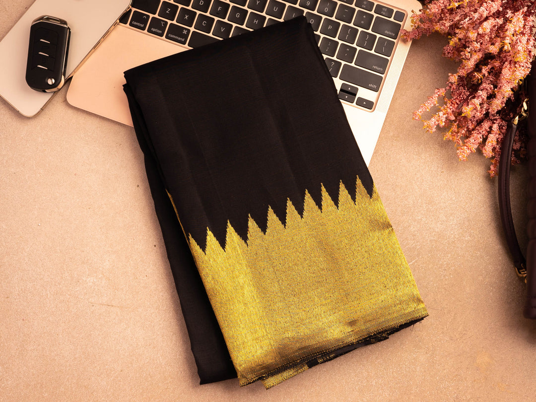 Black and Golden Zari Korvai Kanchipuram Silk Saree - TSW0817 - View 1