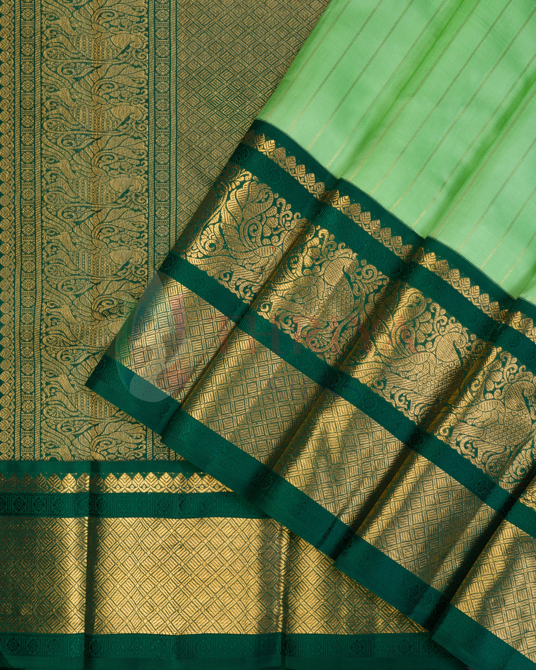 Green Kanchipuram Silk Saree WIth 2G - TSW201104