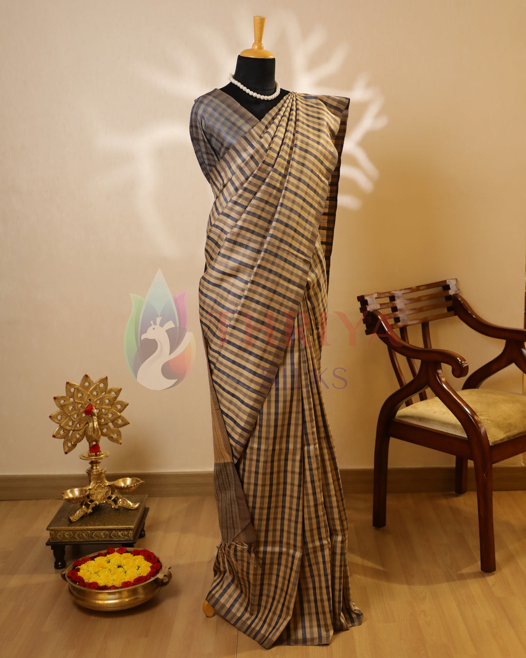Black & White Tussar Saree - TSW150302