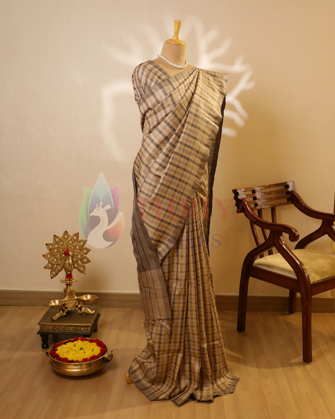 Ivery And Grey Tussar Saree - TSW150312