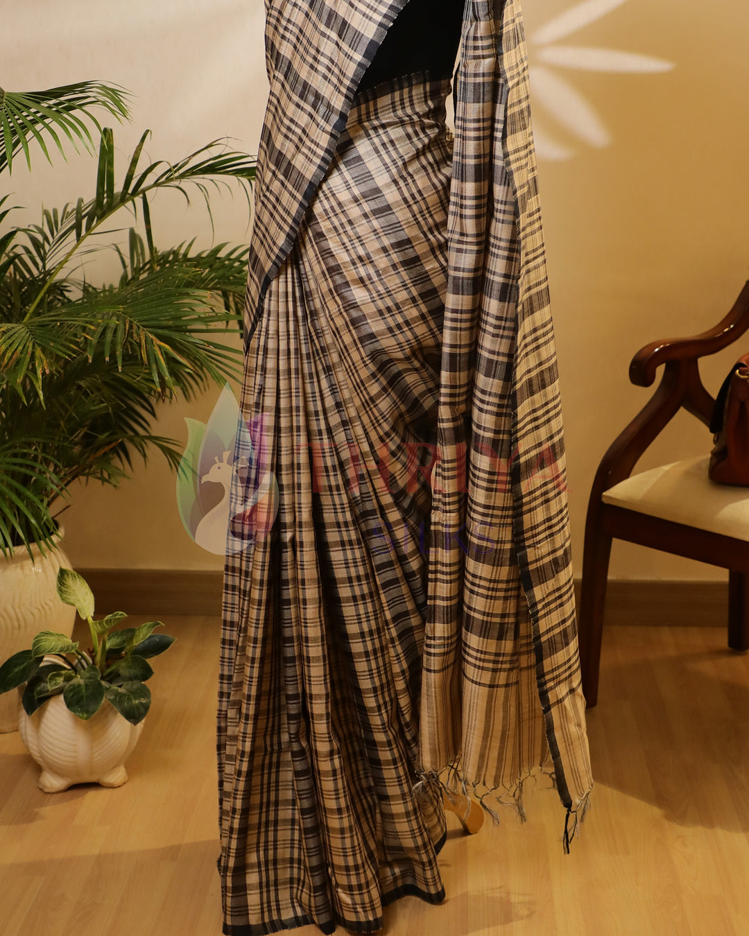 Half White With Black Tussar Saree - TSW150301