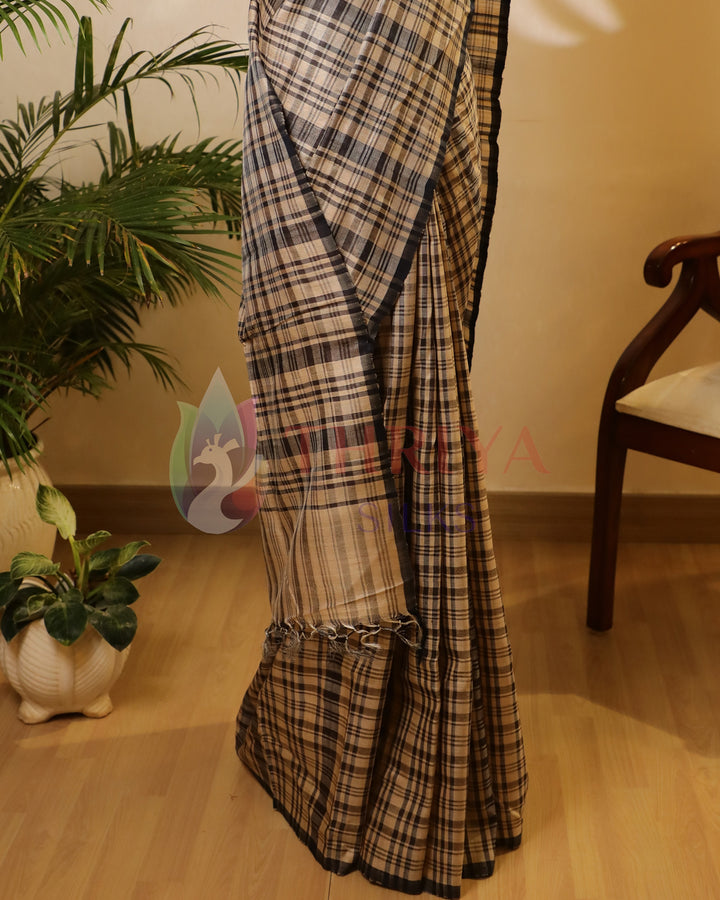 Half White With Black Tussar Saree - TSW150301