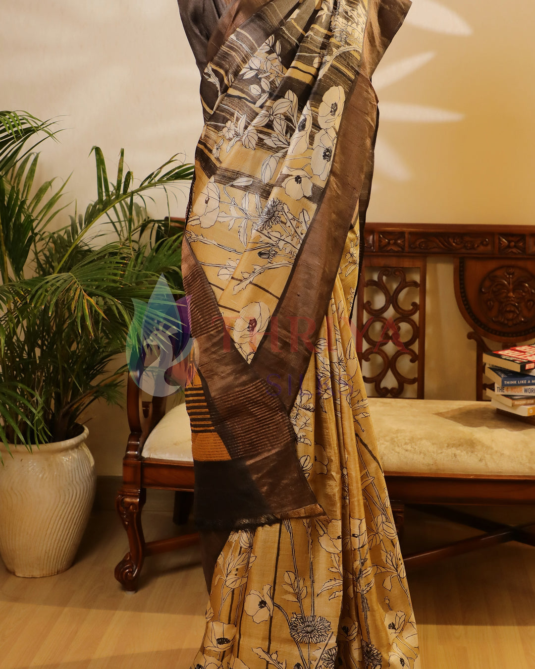 Ivery & Gray Tussar Saree - TWFMN0793