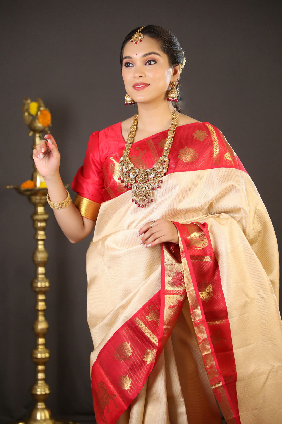 White And Red Kanchipuram Silk Saree - TSW130801