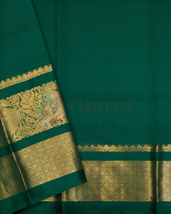 Green Kanchipuram Silk Saree WIth 2G - TSW201104