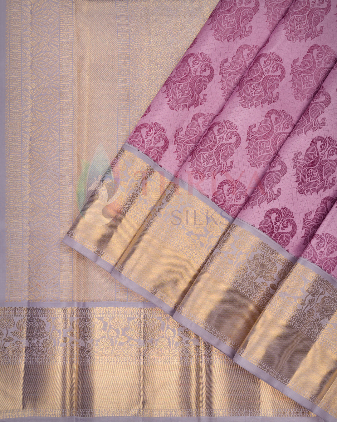 Magenta Kanjivaram silk saree with gold brocade pallu and floral patterns – Thriya Silks design