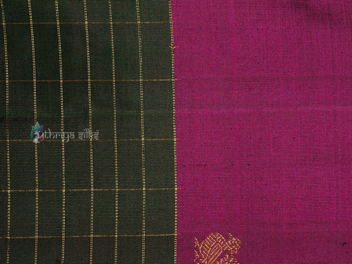 Dark Magenta with Dark Green Border Kanjivaram Silk Saree - TSW0815